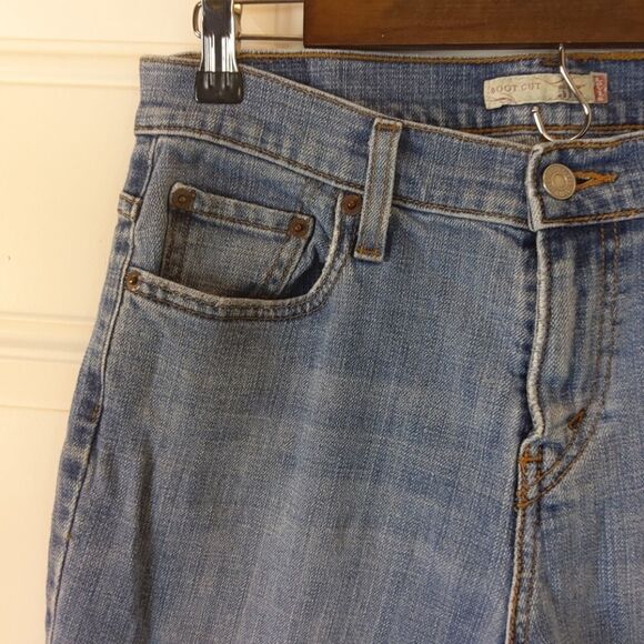 Levi's 515 five pocket boot cut jeans - Picture 5 of 11